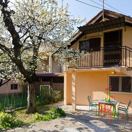 Cherry Tree Art House Belgrade Extérieur photo