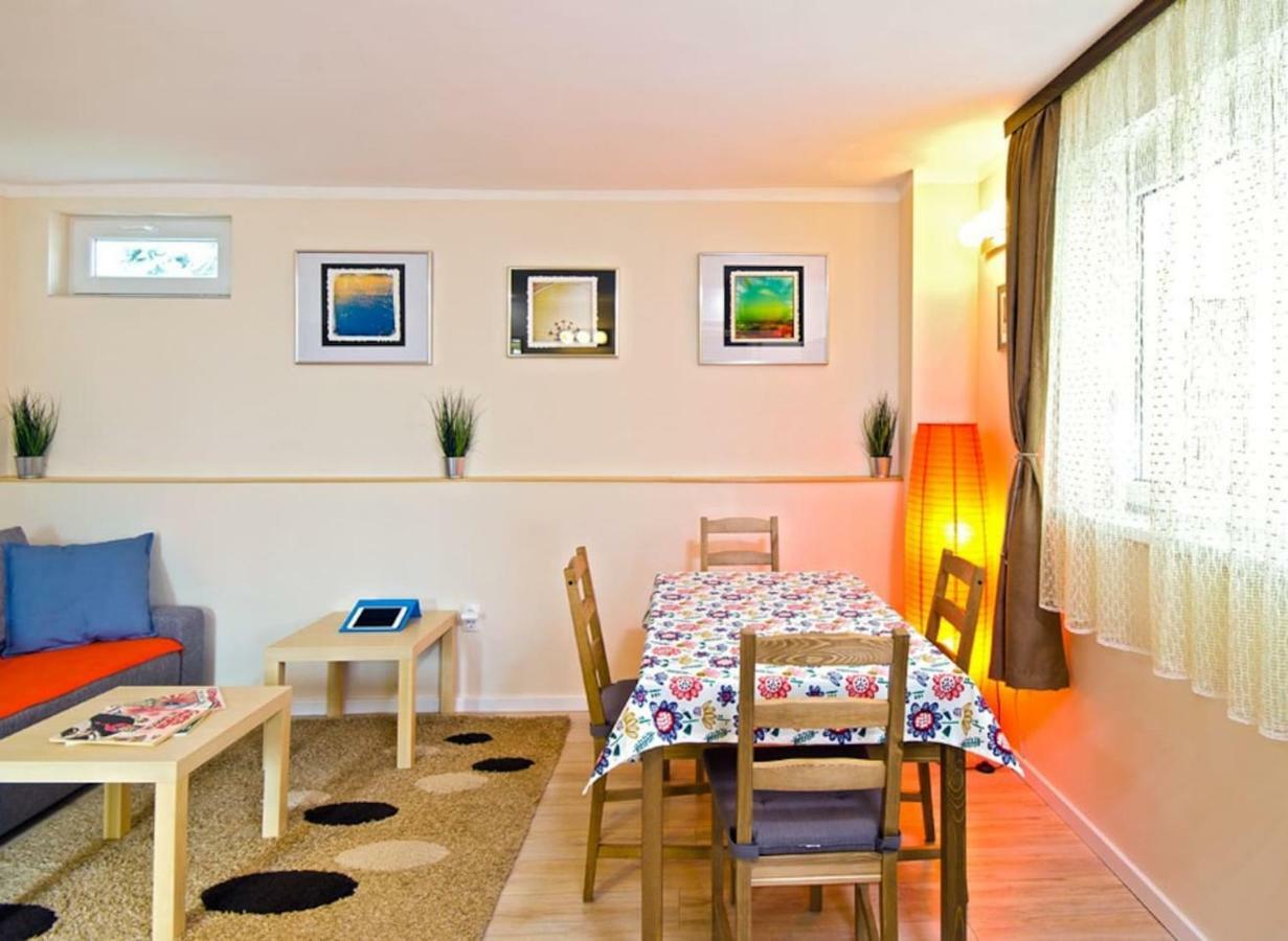 Cherry Tree Art House Belgrade Extérieur photo